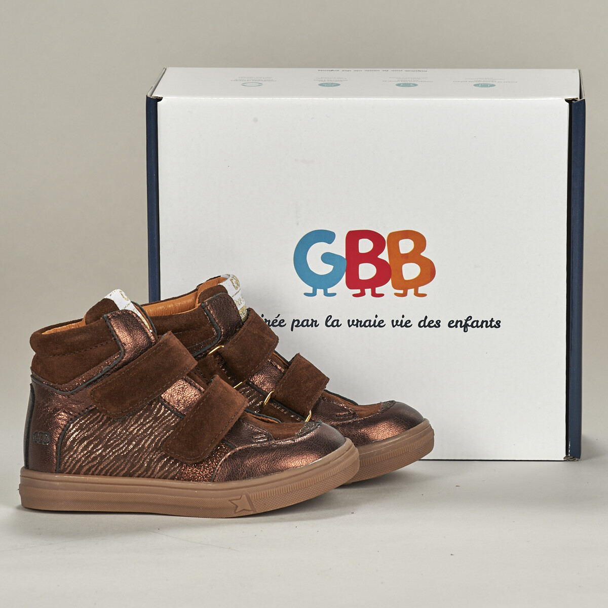 GBB  AI326-44-C-ECH  Hnědá