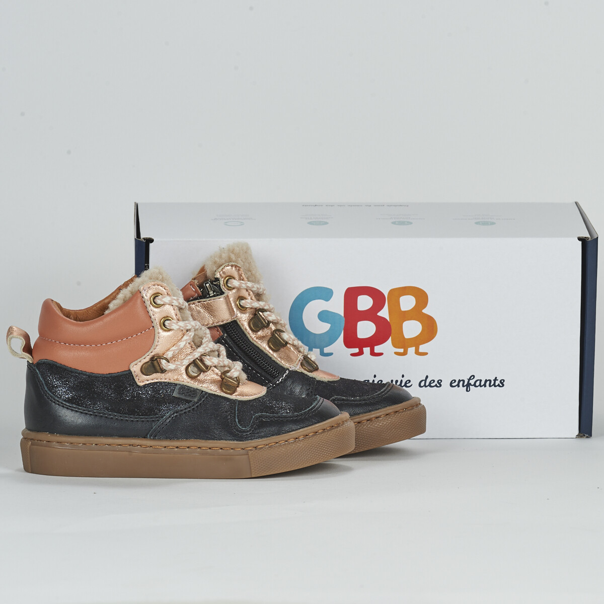 GBB  AI330-11-C-ECH  Černá