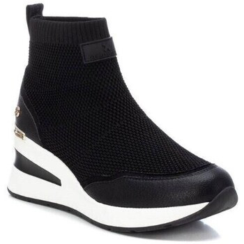 Xti  142405  Černá