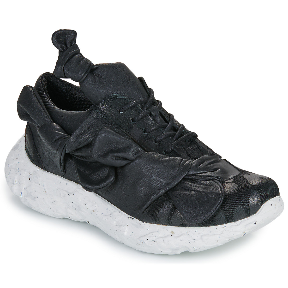 Papucei  RUSTY  Černá