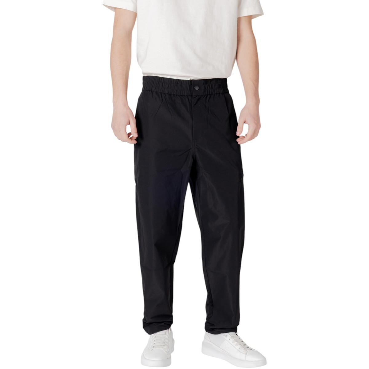 Calvin Klein Jeans  TRACK PANT J30J326884  Černá