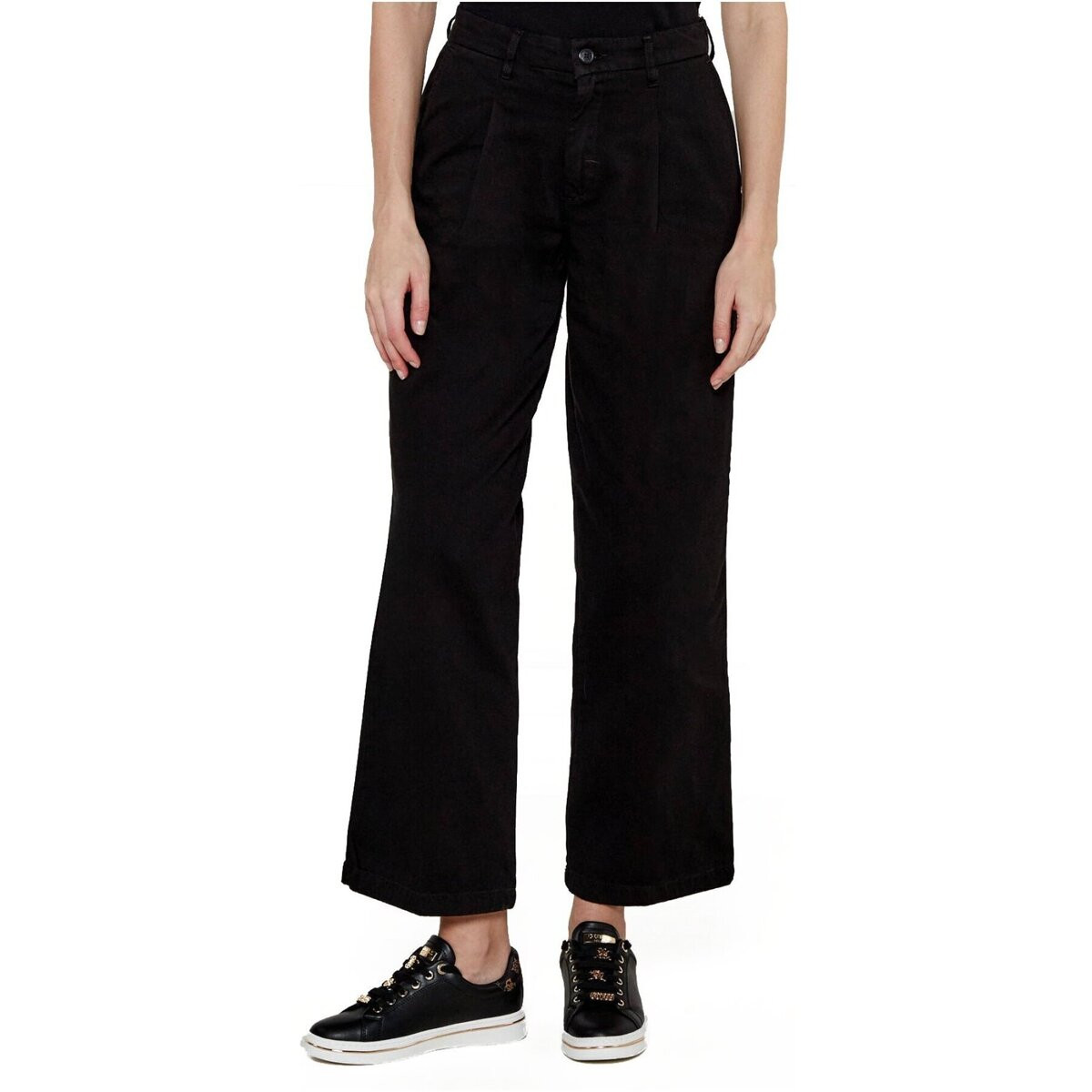 Guess  W4BB44 WGCV2  Černá