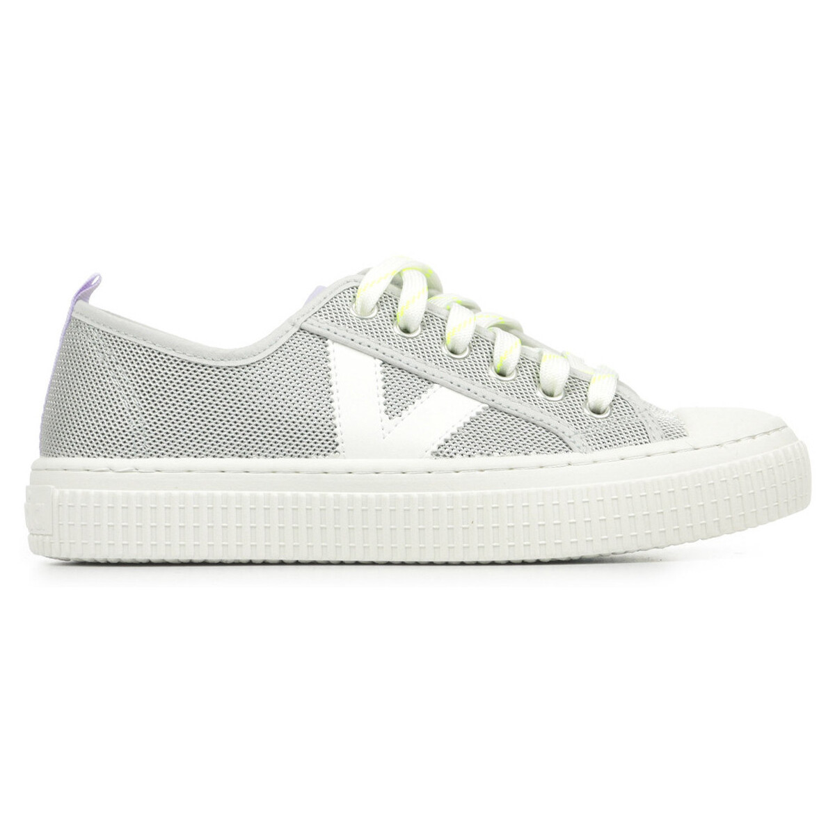 Victoria  1915 Re Edit Rejilla Metal  Šedá