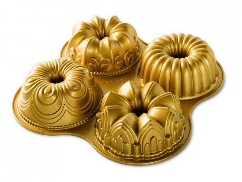 Nordic Ware Forma na Minibábovky mix, zlatá