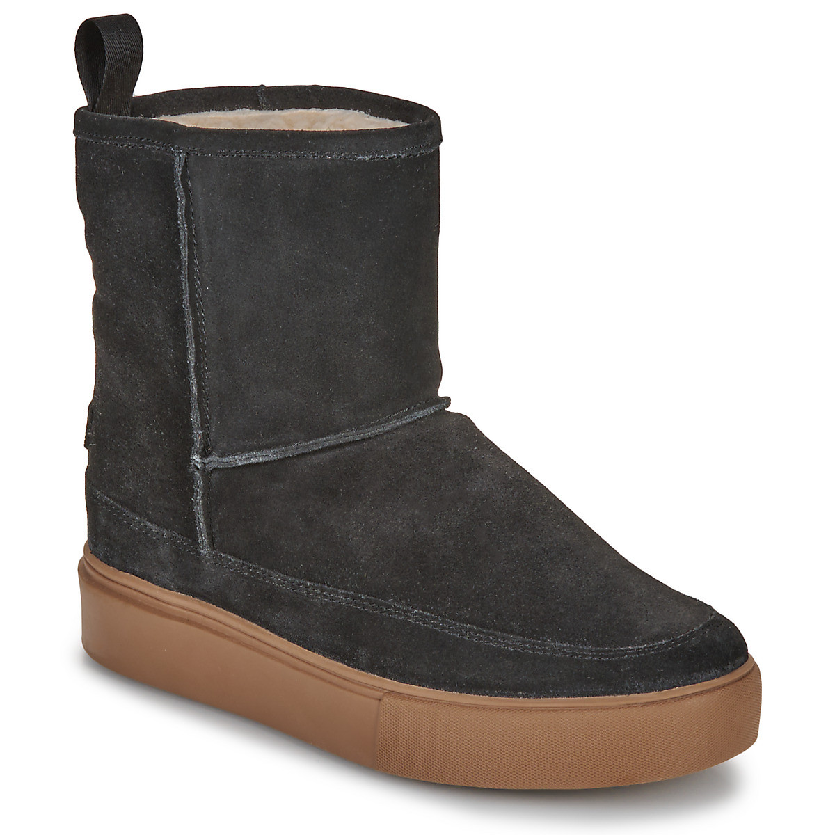 Blackstone  APUT NUKA  Černá