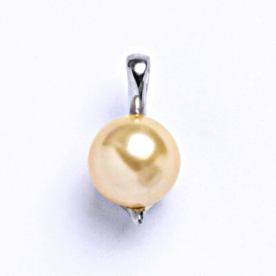 Stříbrný přívěšek s umělou světle lososovou perlou 10 mm,přívěšek ze stříbra P 1215