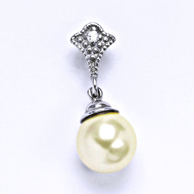 Stříbrný přívěšek s umělou bílou perlou 10 mm, P 1193/11