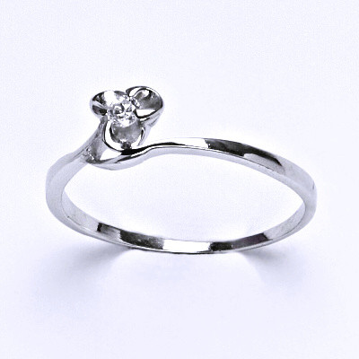 Stříbrný prsten, prsten ze stříbra, syntetický zirkon, kytka, kytička, váha 1,37 g, vel.51