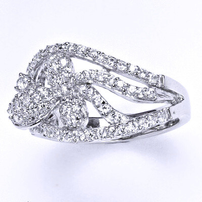 Stříbrný prsten s čirými zirkony,prsten ze stříbra,váha 6,96 g