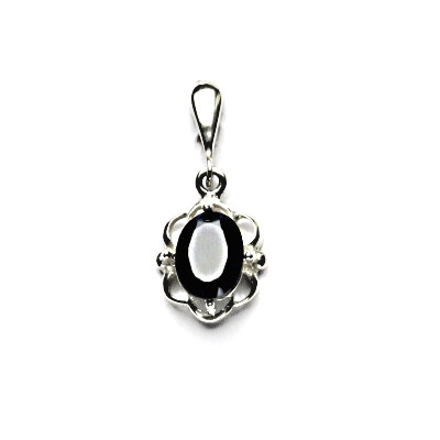 Stříbrný přívěsek, přírodní černý spinel, P 1140/22