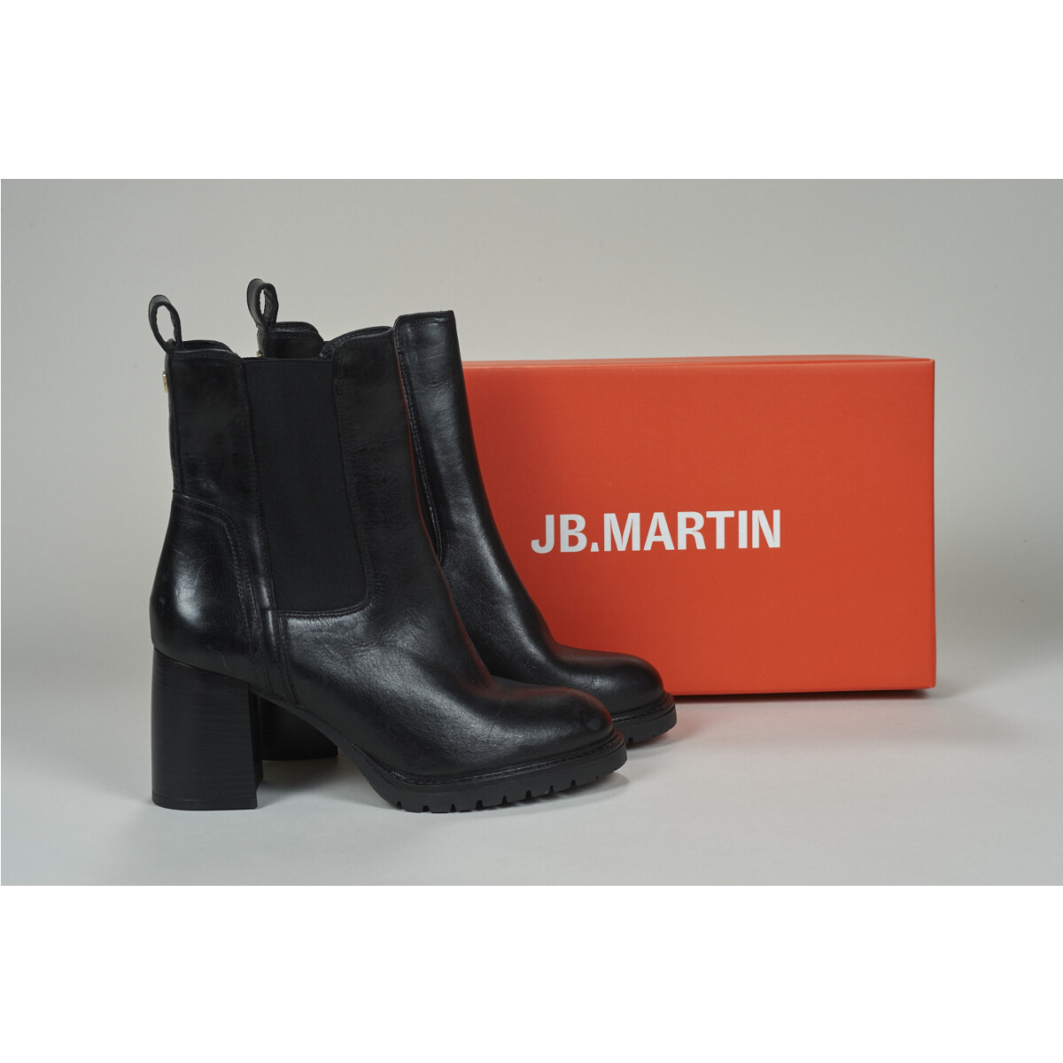 JB Martin  ODELIE  Černá