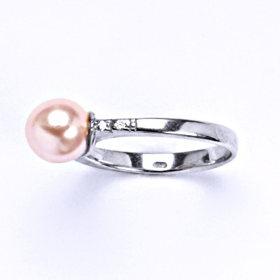 Stříbrný prsten s umělou perlou růžovou 8 mm,  T 1211