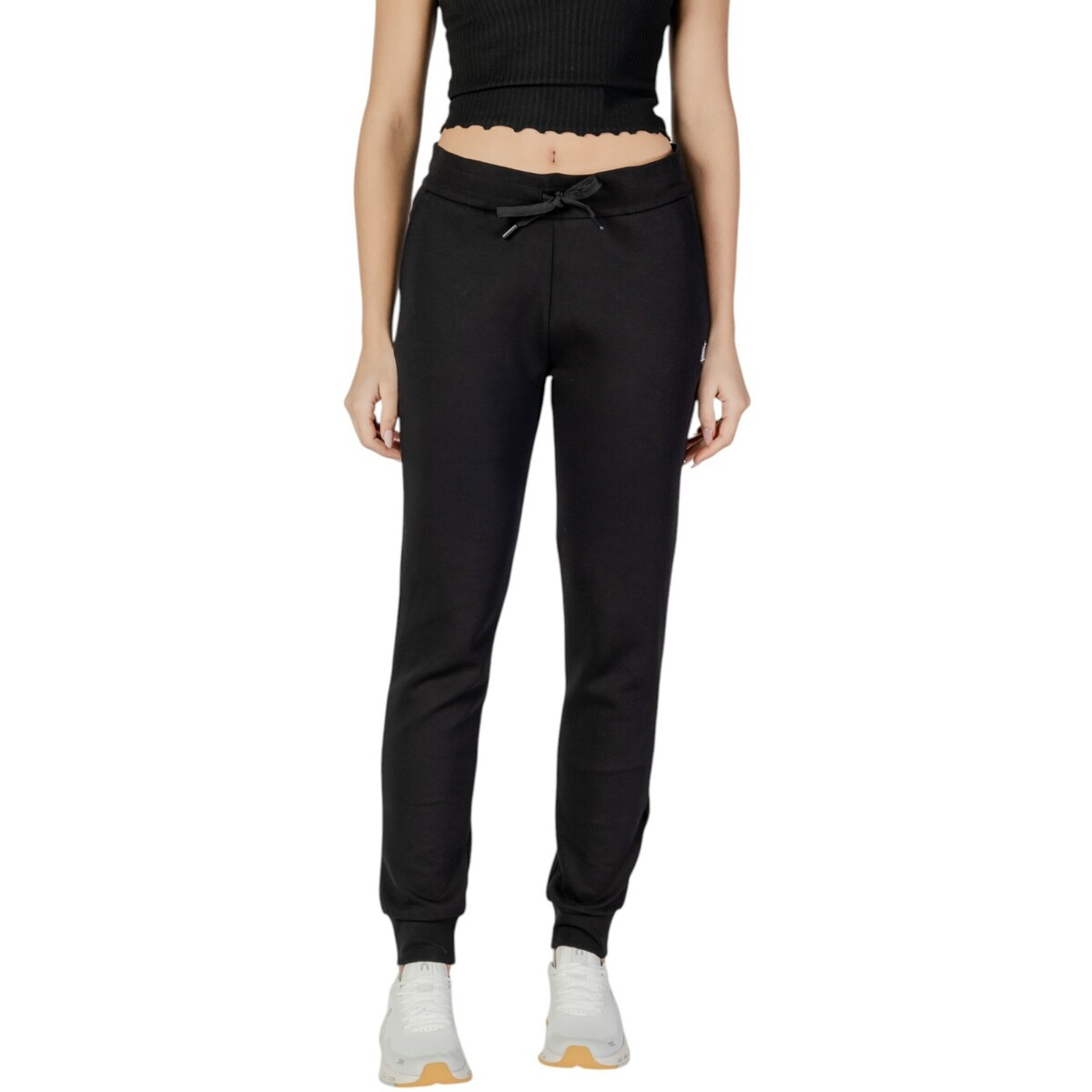 EAX  XW000824 AF10818  Černá