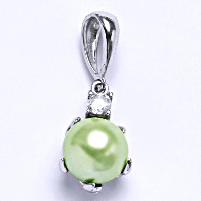 Stříbrný přívěšek se zelinkavou umělou perlou, 1190/6