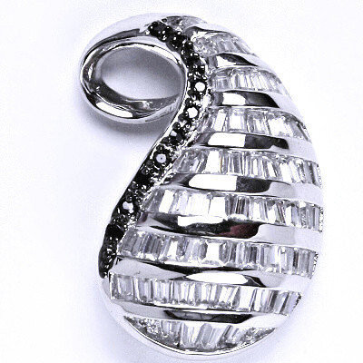 Stříbrný přívěsek s černými a čirými zirkony, přívěsek ze stříbra, 7,60 g