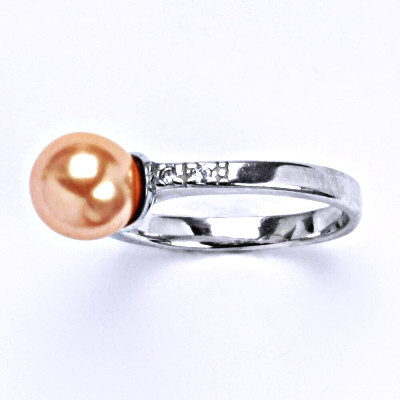Stříbrný prsten s umělou perlou lososovou 8 mm, T 1211