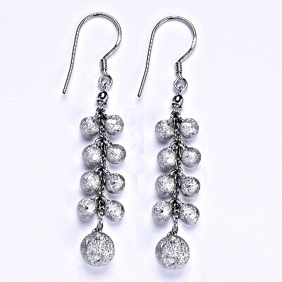 Stříbrné náušnice, náušnice ze stříbra, kuličky na řetízku,5,59 g