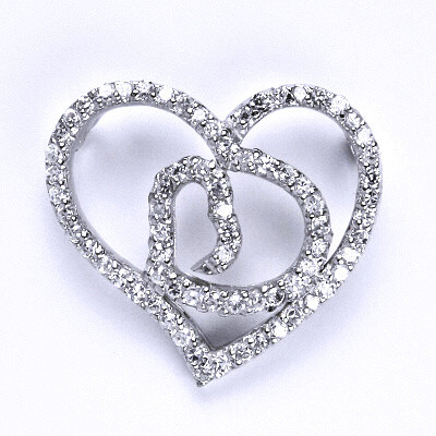 Stříbrný přívěsek s čirrými zirkony srdce, přívěsek ze stříbra,váha 5,50 g