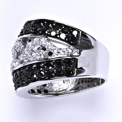 Stříbrný prsten s černými a čirými zirkony,prsten ze stříbra,váha 9,33 g