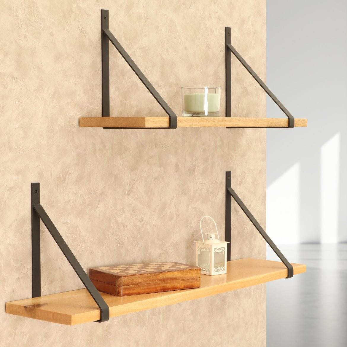 indickynabytek.cz - Police na zeď s konzolí MILA