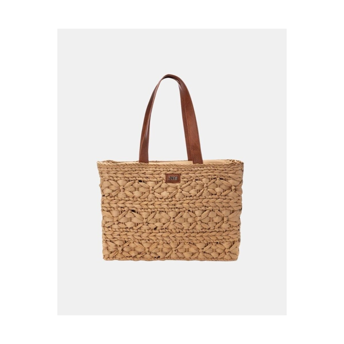 Xti  184326  Hnědá