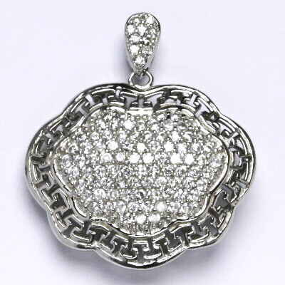 Stříbrný přívěsek s čirými zirkony,  váha 6,64 g