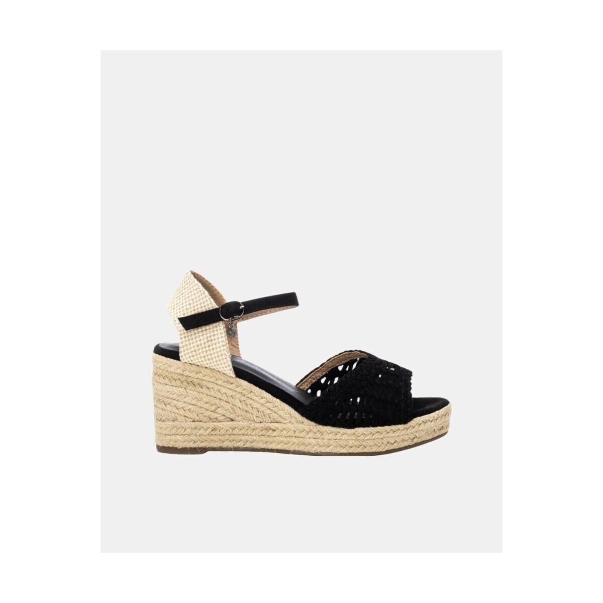 Xti  143975  Černá