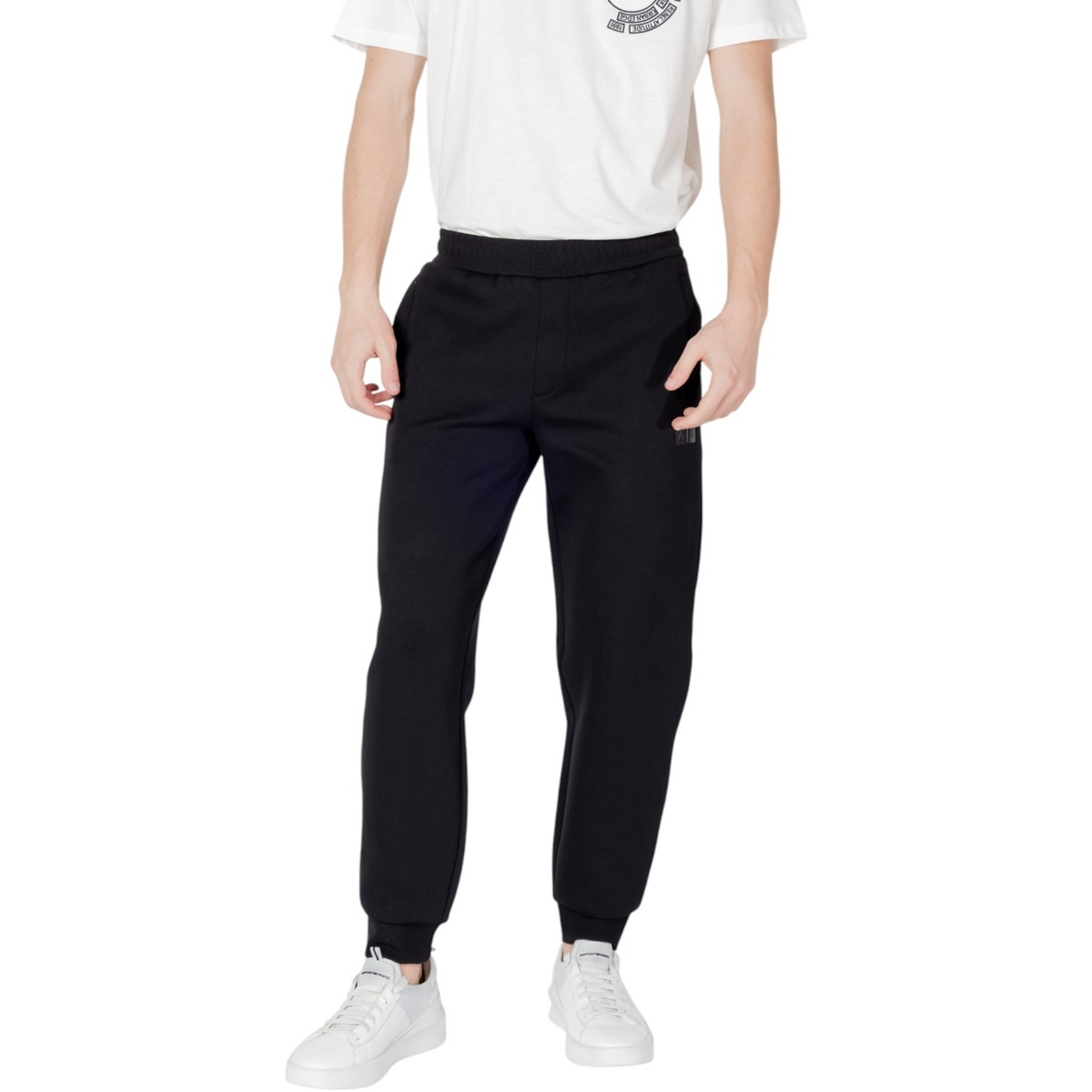 EAX  XM000744 AF13047  Černá