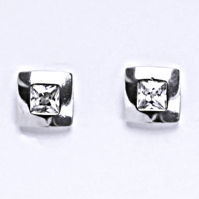 Stříbrné náušnice na puzetu s čirým zirkonem NŠ 1117