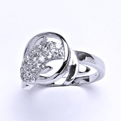 Stříbrný prsten s čirými zirkony,prstýnek ze stříbra,váha 3,02 g