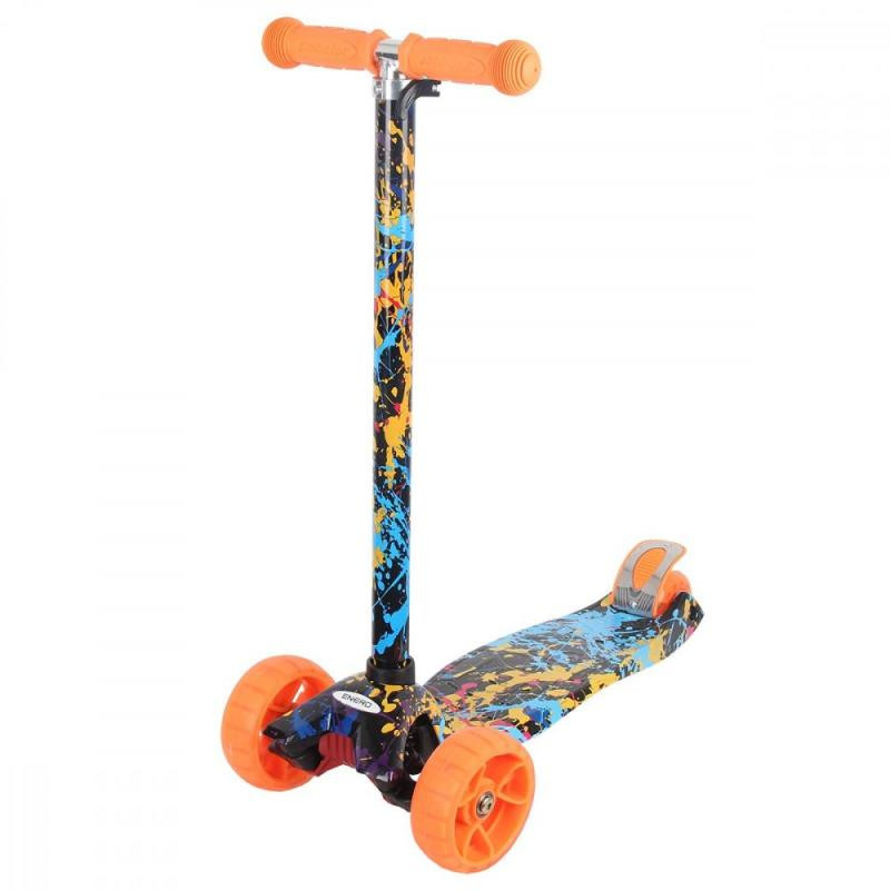 Enero Maxi Scooter Graffiti s LED svítícími kolečky