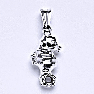 Stříbrný přívěsek mořský koník, přívěsek ze stříbra, váha 1,28 g