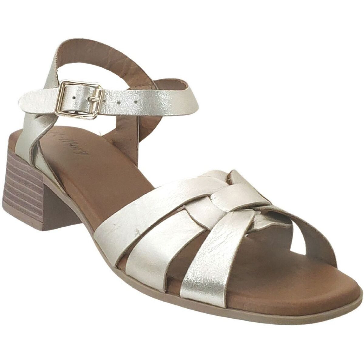 K.mary  Jadis  Zlatá