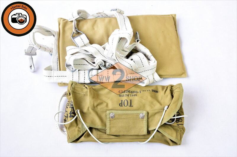 US padák A4 pro piloty