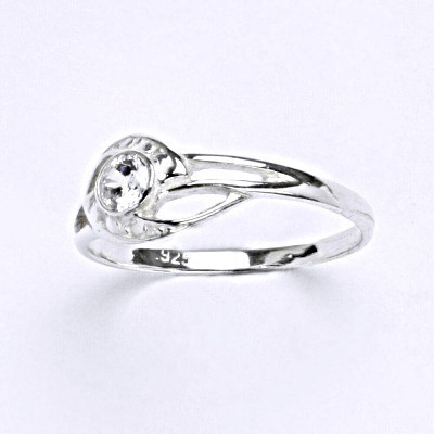 Stříbrný prsten s čirým zirkonem, T1041