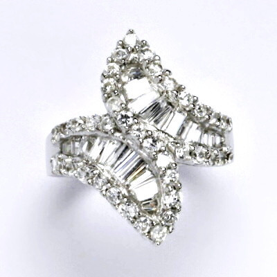 Stříbrný prsten s čirými zirkony,prsten ze stříbra,váha 5,49 g