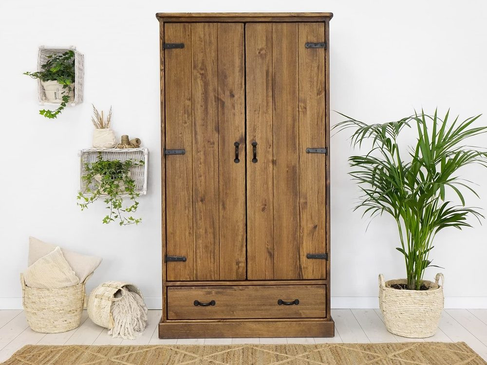 Seart Masivní skříň Rustyk 105 cm