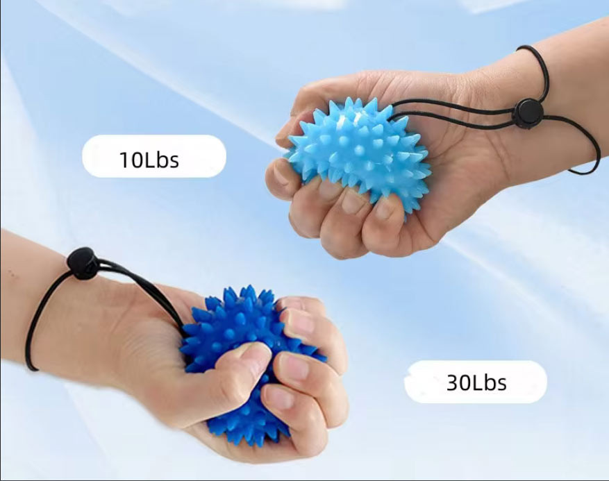 TEJPY.cz Masážní míček - ježek se šňůrkou Varianta: měkká