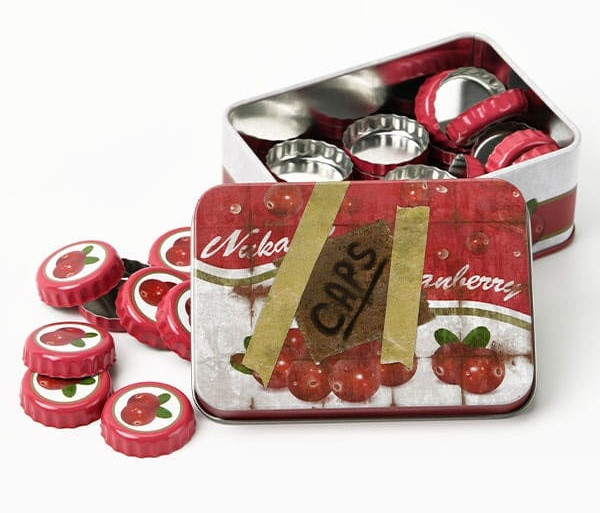 DEVplus | Fallout - sběratelský box - víčka Nuka Cranberry (Bottle Caps Series) 10 cm