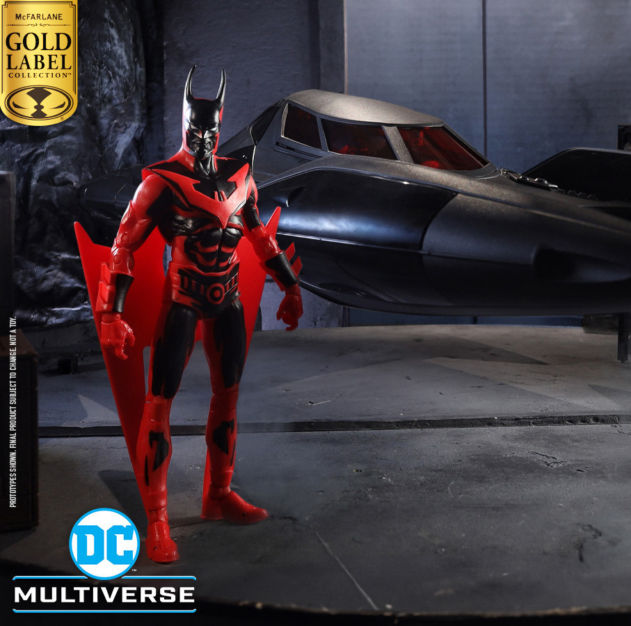 McFarlane | Batman Beyond - sběratelský model Batmobile s figurkou Batmana (Gold Label) 53 cm