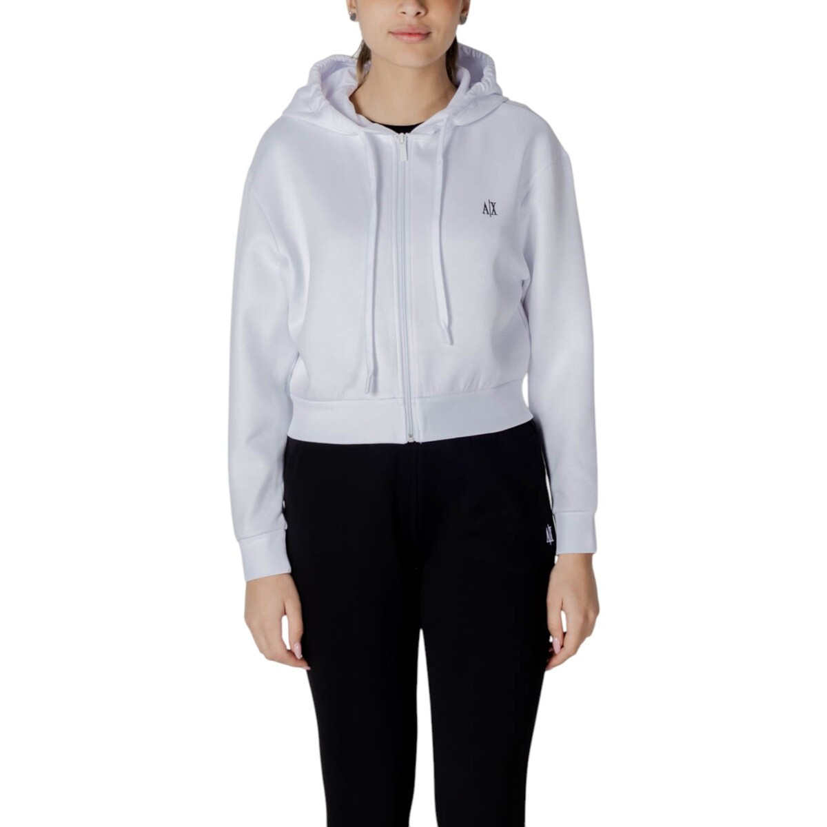 EAX  XW000822 AF10818  Bílá