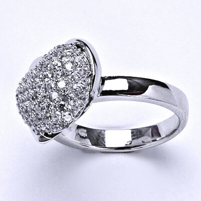 Stříbrný prsten, prsten ze stříbra, syntetický čirý zirkon, srdce, srdíčko, váha 7,5 g, vel.57