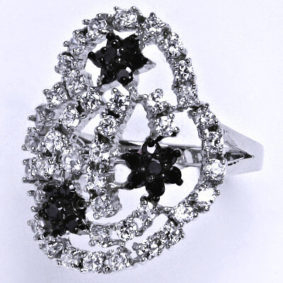 Stříbrný prsten s čirými a černými zirkony,prsten ze stříbra,váha 6,52 g