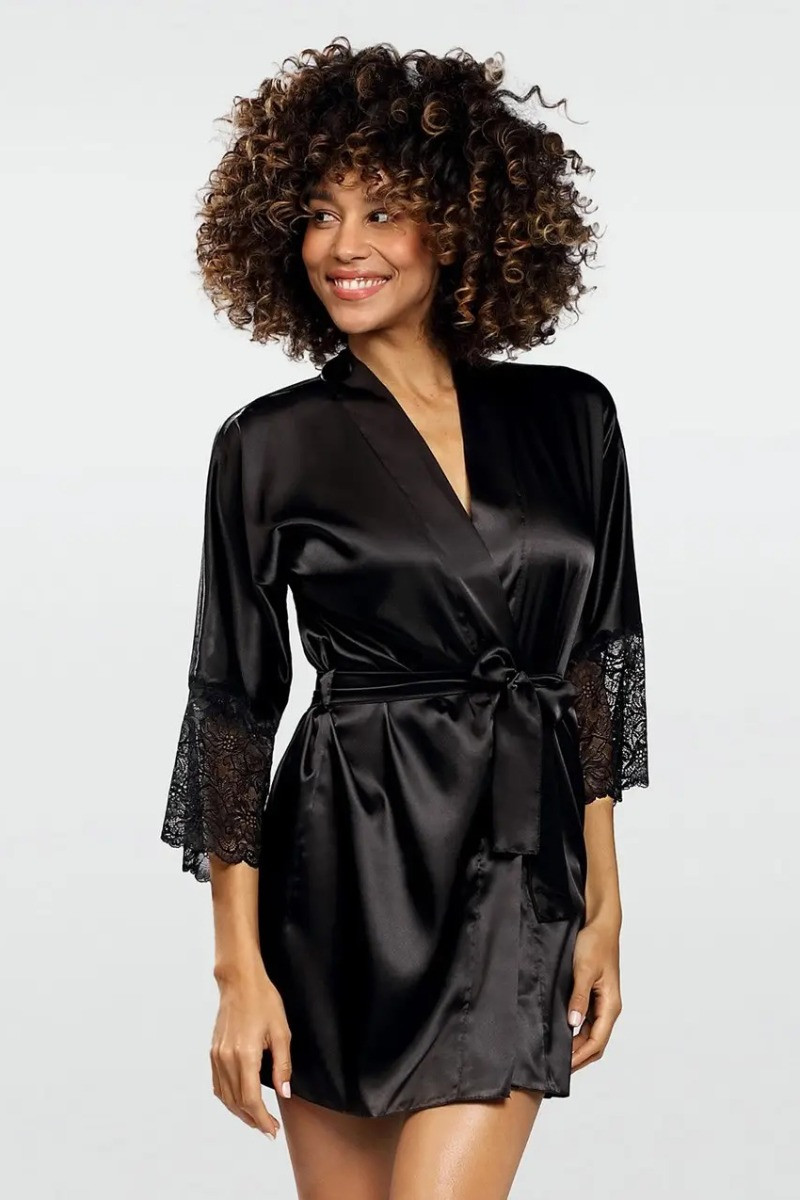 Černý saténový župan s krajkou Judyta