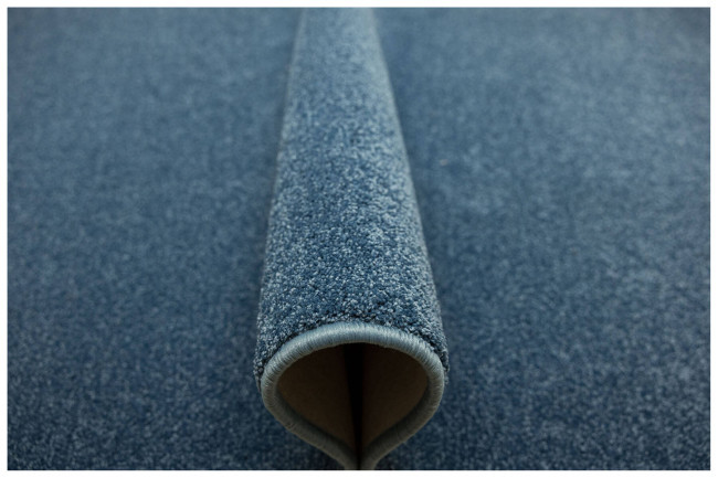 Metrážový koberec Infinity lesklý, tyrkysový