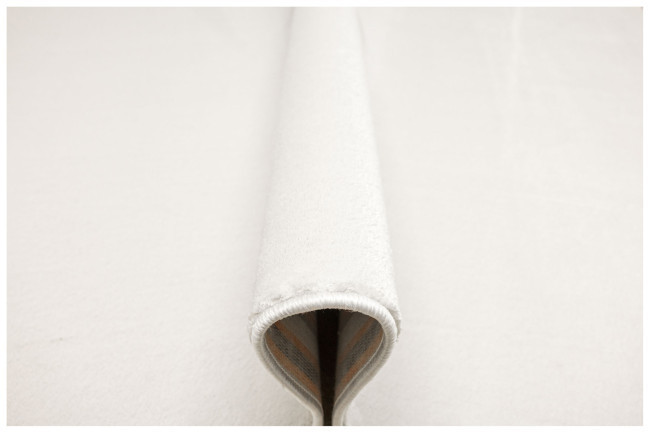 Metrážový koberec Violin 60 krémový / sloní kost