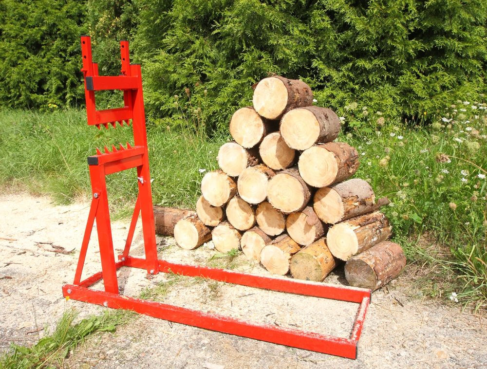 Stojan pro zpracování dřeva VARES