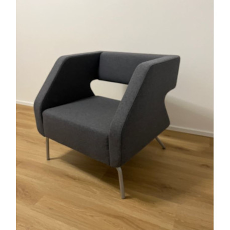 Nowy Styl Čalouněné křeslo FLAI - výprodej