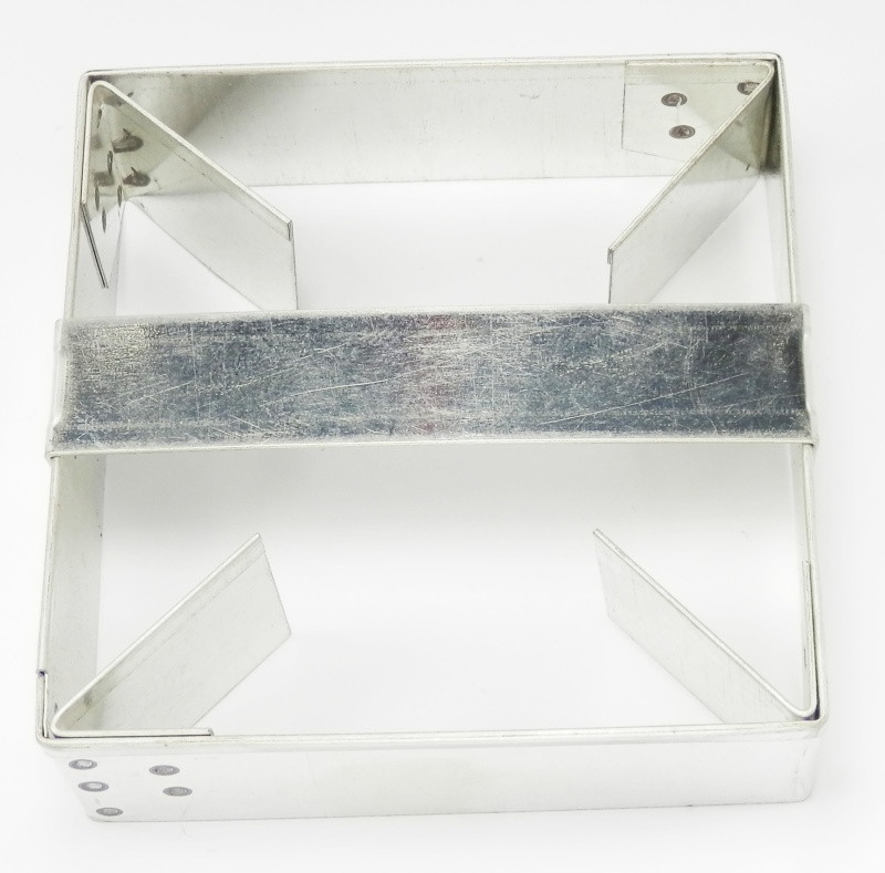 Vykrajovátko na rohový koláč