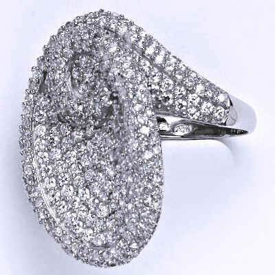 Stříbrný prsten s čirými zirkony,prsten ze stříbra,váha 10,36 g